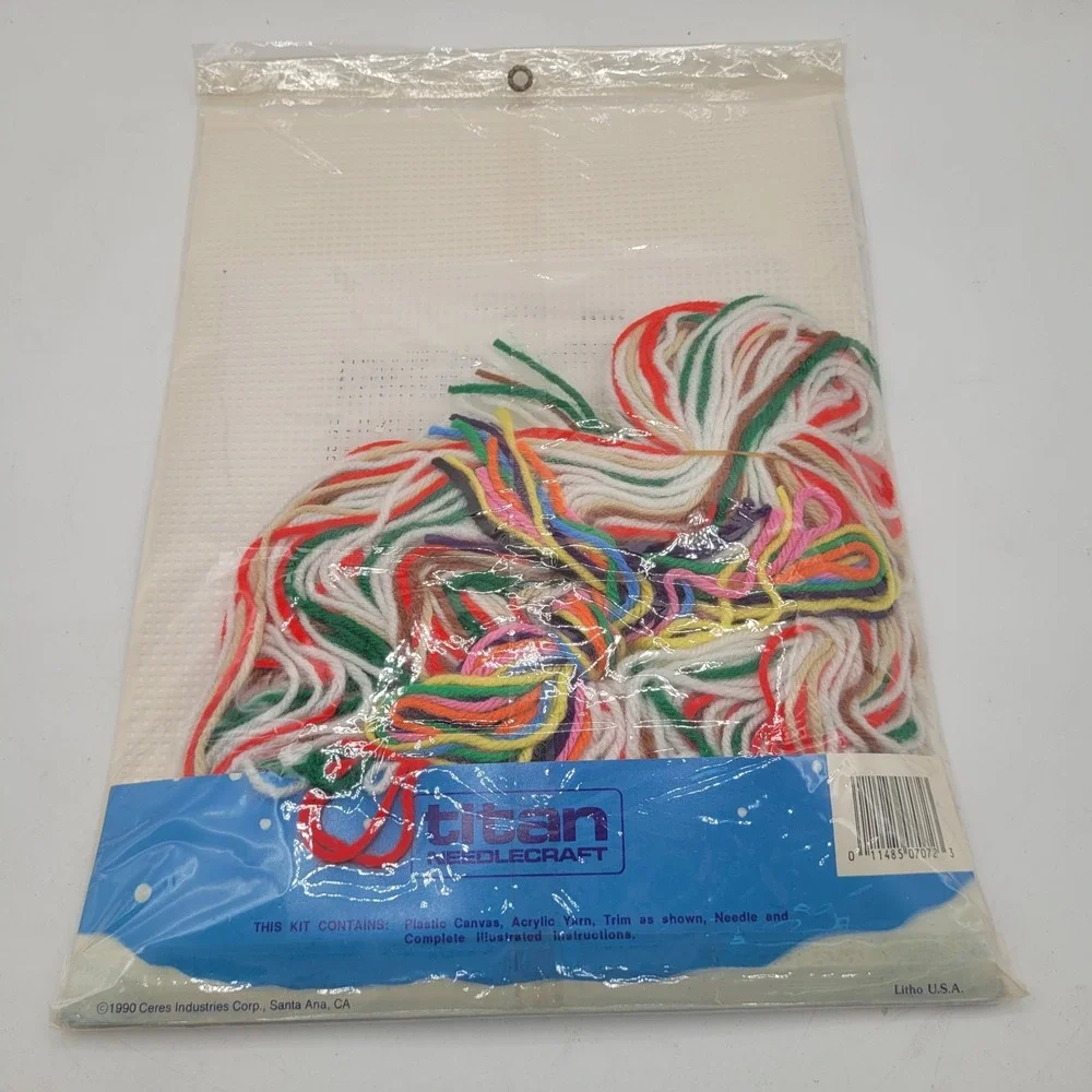 Janlyn Titan Plastic Canvas Kits Santa Sleds Christmas Mixed‎ Lot Of 3